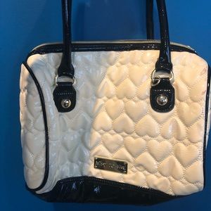 Betsey Johnson quilted heart purse